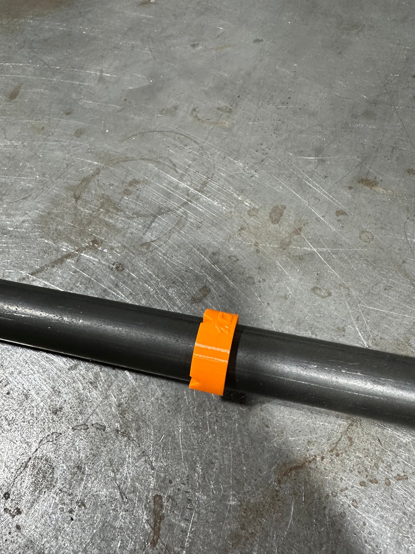Tubing half-round tracers